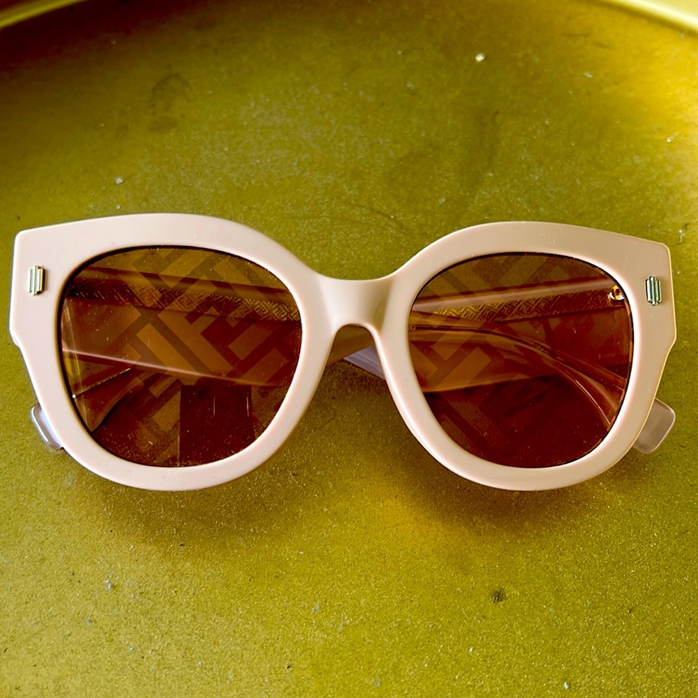 Fendi Pink Sunglasses w/ Monogram reflecting lenses.